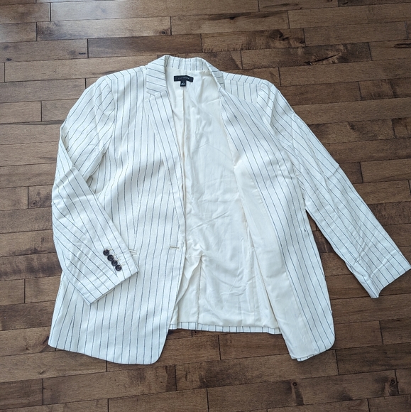 Ann Taylor Linen Blazer Cream Pinstripe - Picture 9 of 10